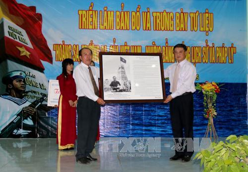 Triển lãm bản đồ và trưng bày tư liệu Hoàng Sa, Trường Sa của Việt Nam - Những bằng chứng lịch sử và pháp lý tại huyện đảo Phú Quý - Bình Thuận